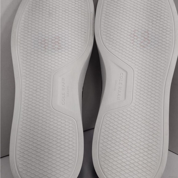 Cole Haan Men's Gray Sneakers size 11 pre owned Exellent condition - Picture 7 of 7